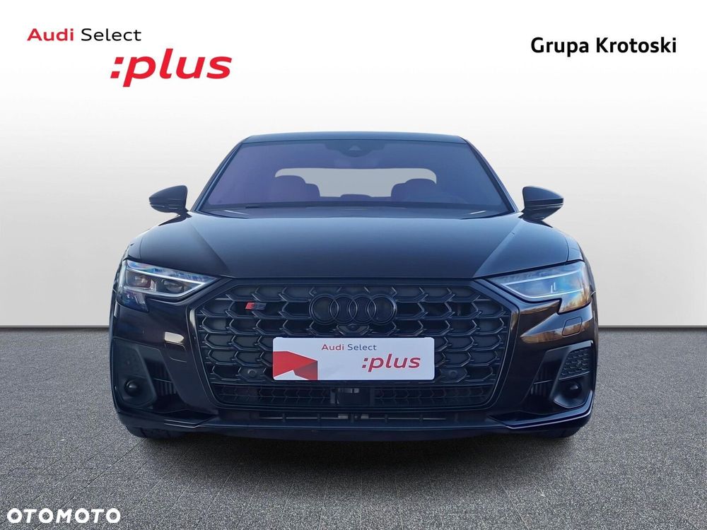 Audi S8 - 9