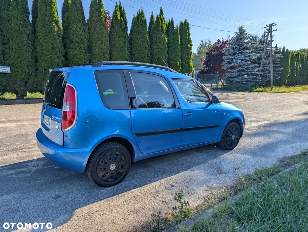 Skoda Roomster 1.4 16V Scout PLUS EDITION - 8