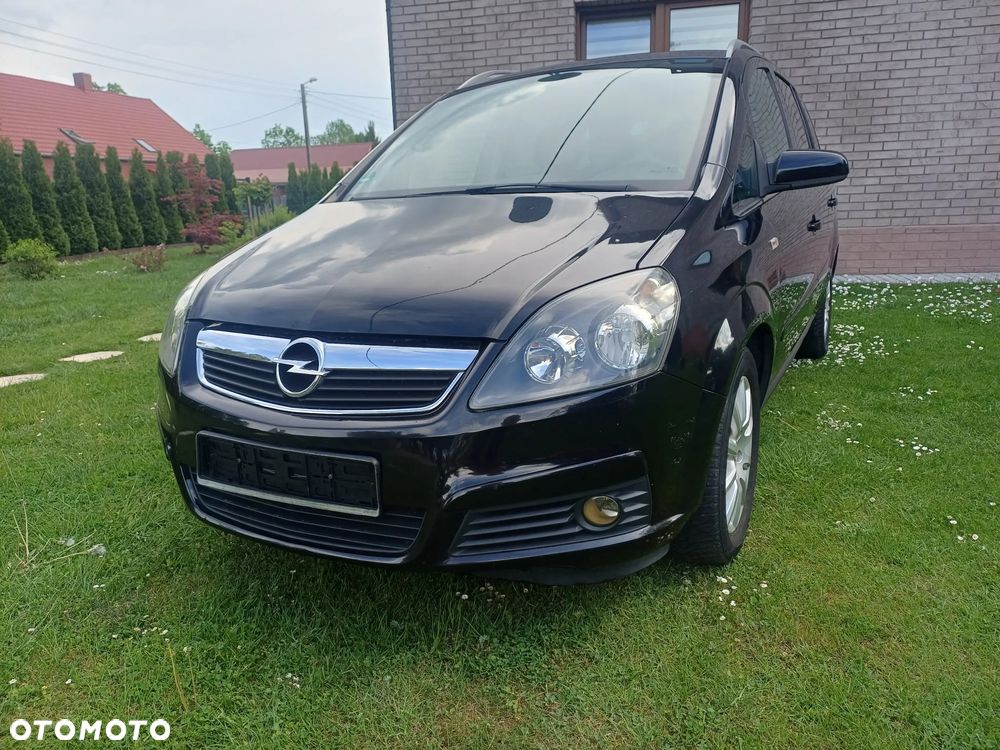 Opel Zafira - 2