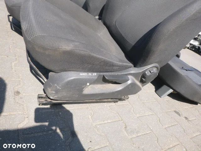 FOTEL FOTELE LEWY PRZÓD PRAWY PRZÓD + TYLNA KANAPA OPEL CORSA D 5D - 31