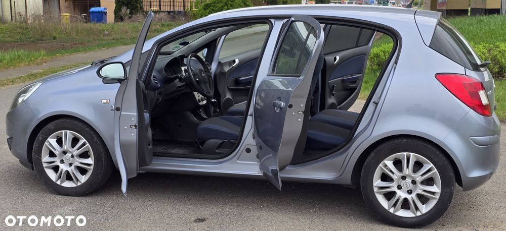 Opel Corsa 1.4 16V Edition - 29