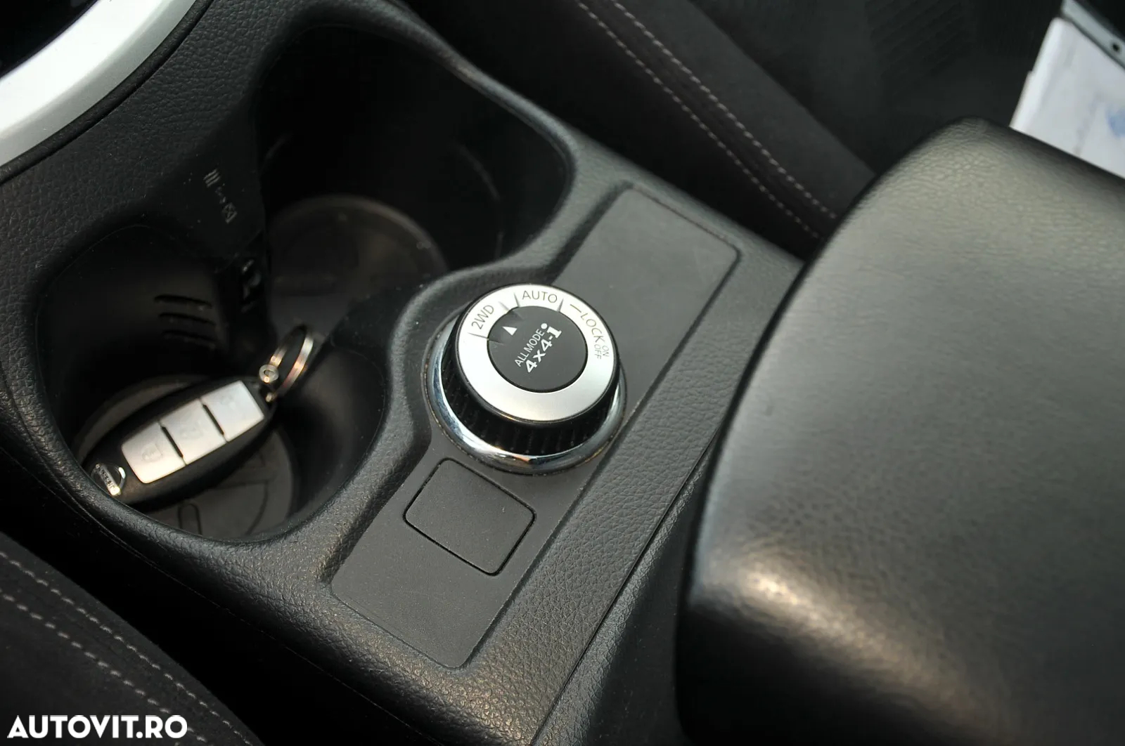 Nissan X-Trail 2.0 dCi ALL-MODE 4x4i Xtronic N-Connecta - 12