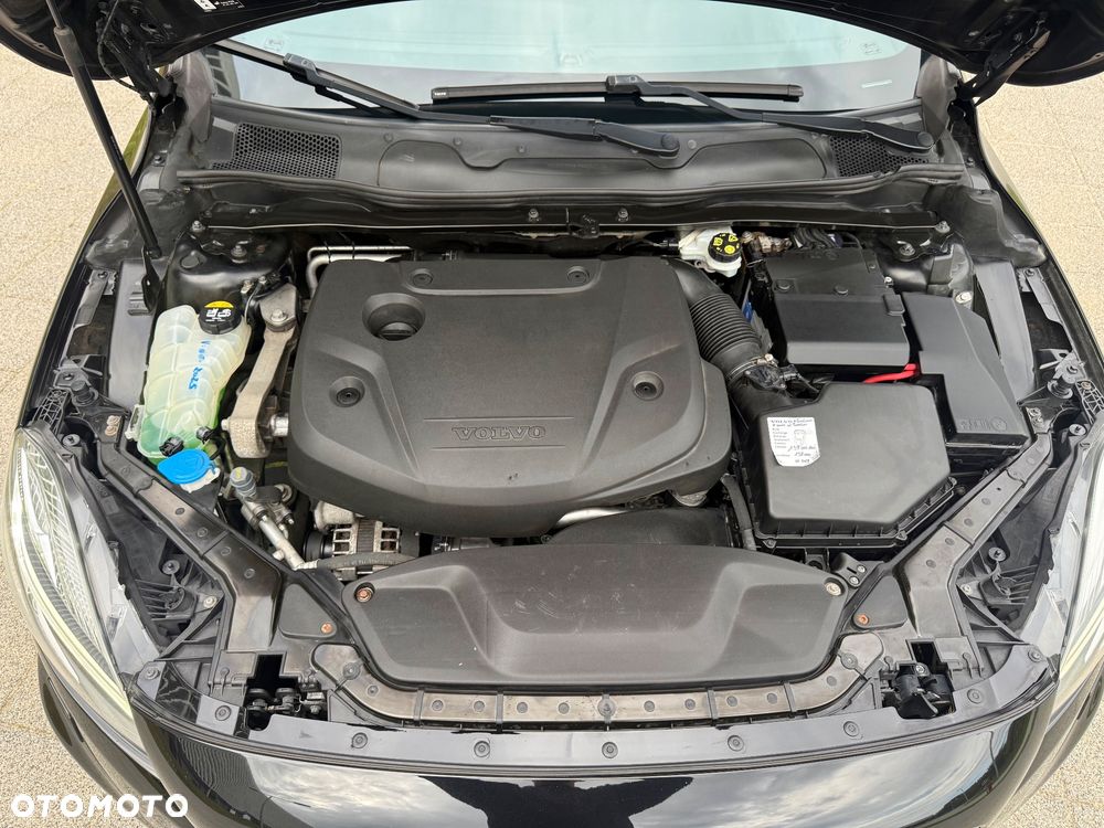 Volvo V40 D2 RDesign - 29