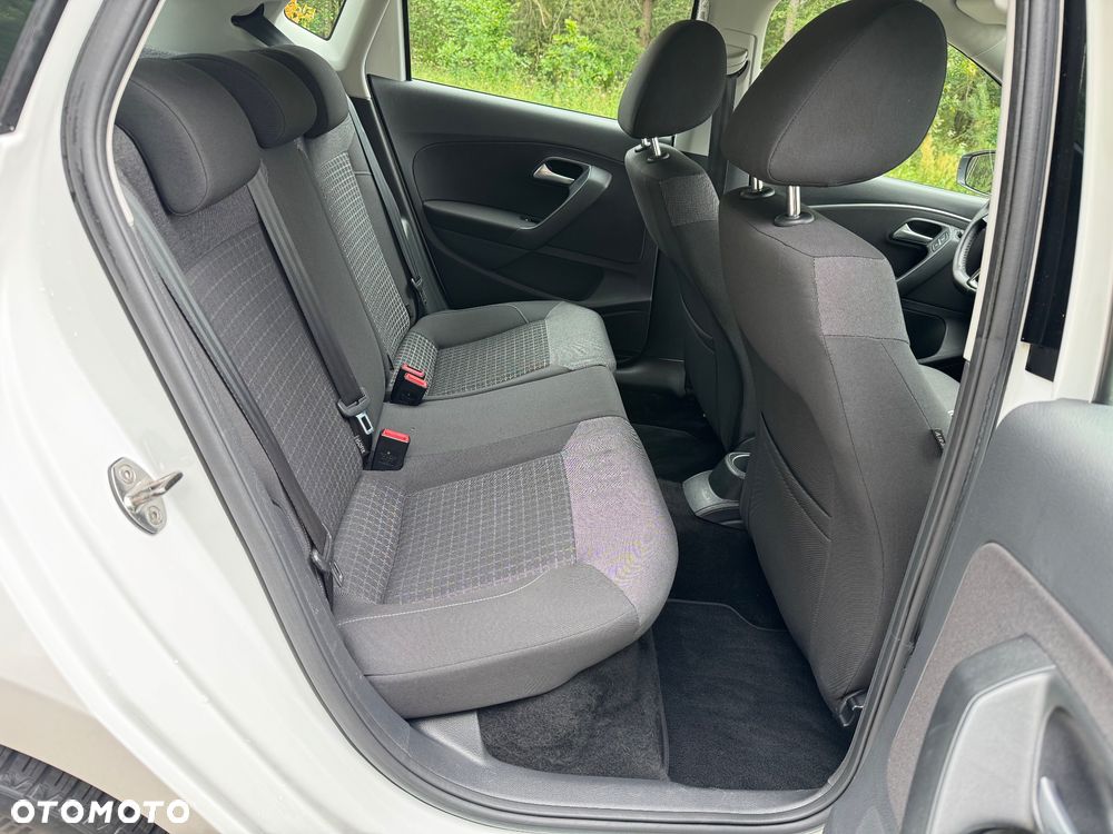 Volkswagen Polo 1.0 Comfortline - 21