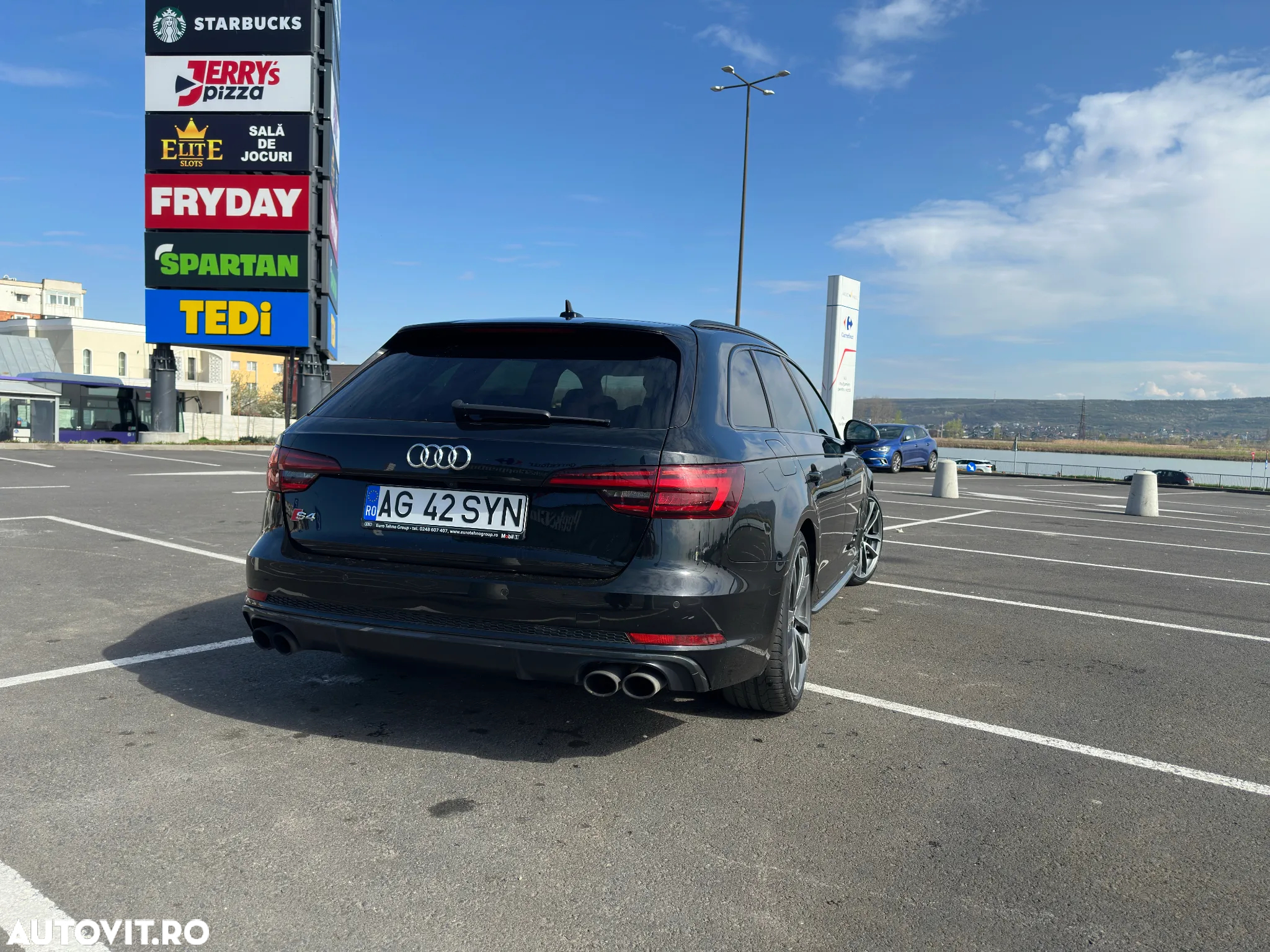 Audi S4 - 8