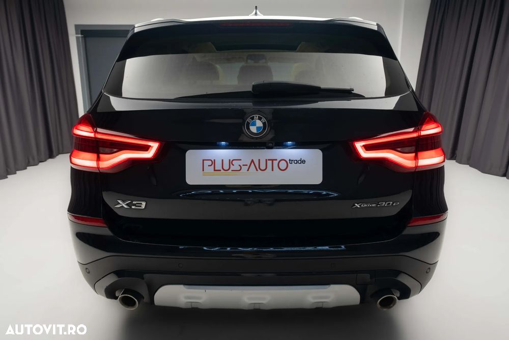 BMW X3 xDrive30e AT PHEV - 14