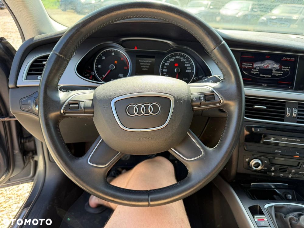 Audi A4 Limousine - 16