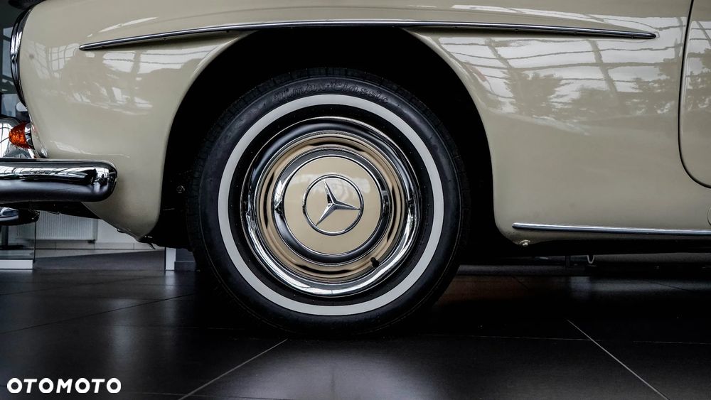 Mercedes-Benz SL - 11