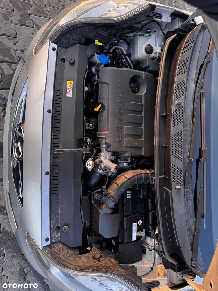 Hyundai ix20 1.6 CRDi blue YES Gold - 37