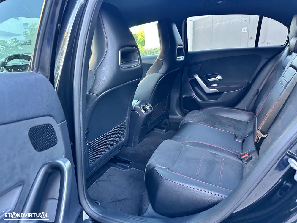 Mercedes-Benz A 200 AMG Line - 29