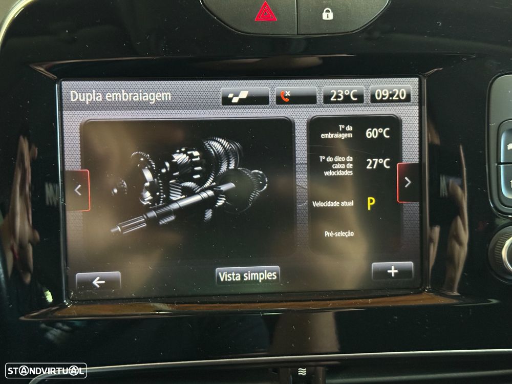 Renault Clio TCe 220 EDC R.S. Trophy - 34