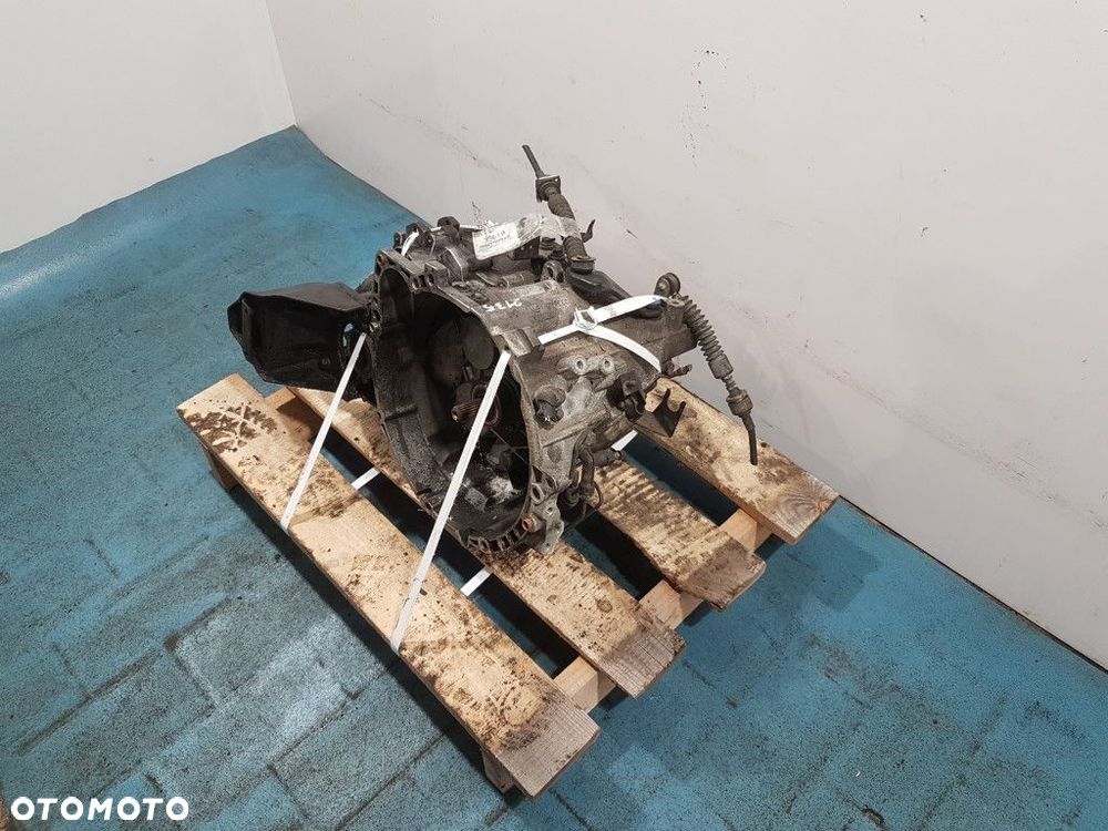 VOLVO V40 SKRZYNIA BIEGÓW MANUALNA M56 - 2