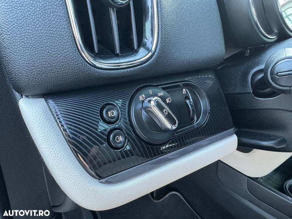 Mini Countryman - 13