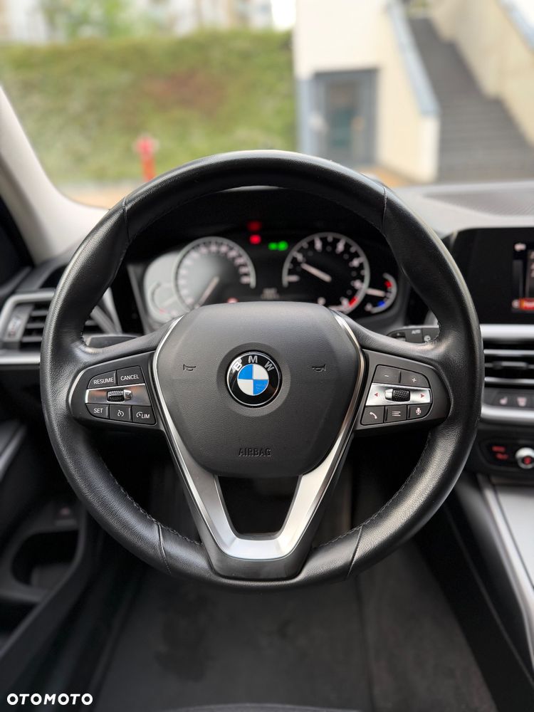 BMW Seria 3 318d Advantage - 7