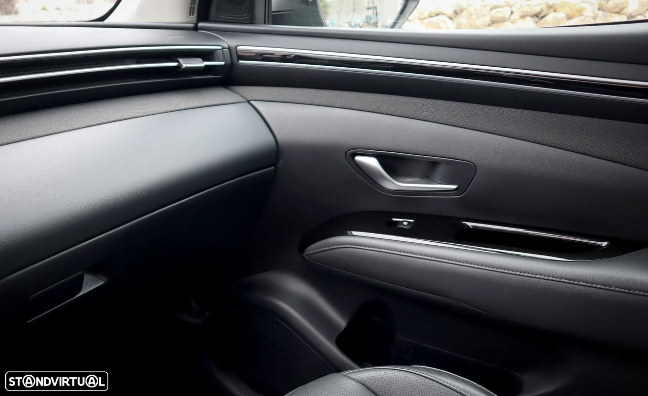 Hyundai Tucson 1.6 CRDi Vanguard - 24