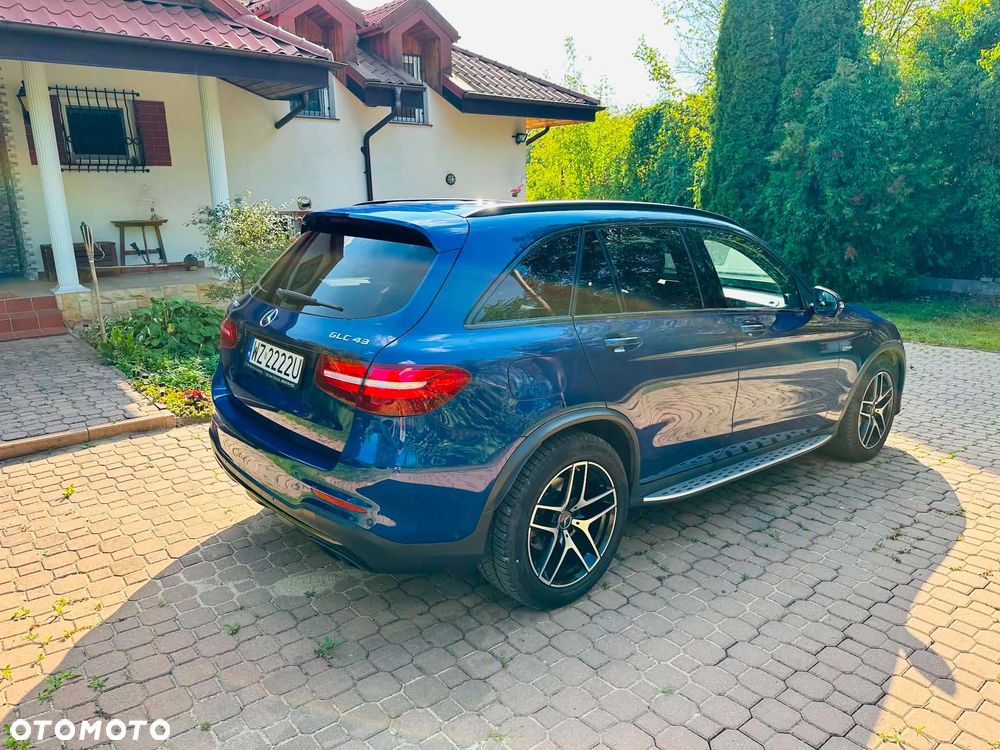 Mercedes-Benz GLC - 8