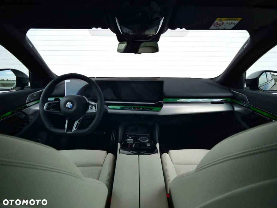 BMW Seria 5 520d xDrive mHEV M Sport - 8