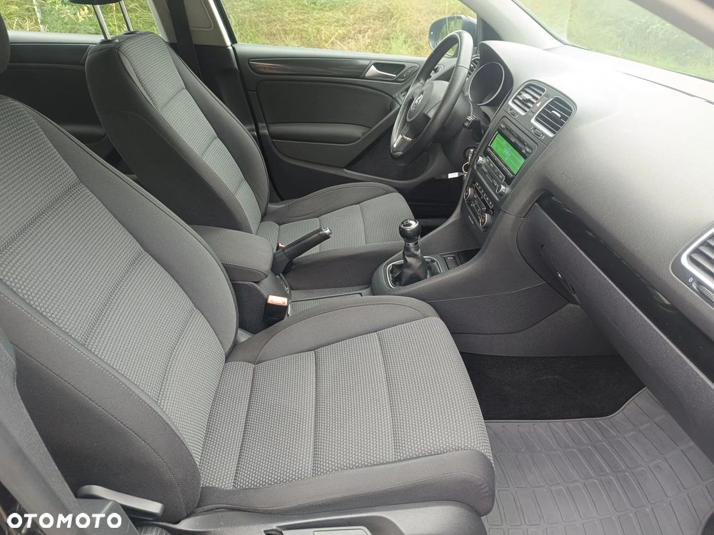 Volkswagen Golf 1.4 TSI Highline - 26