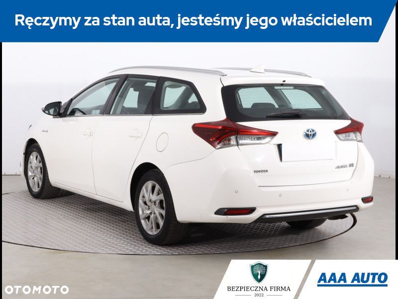Toyota Auris - 5