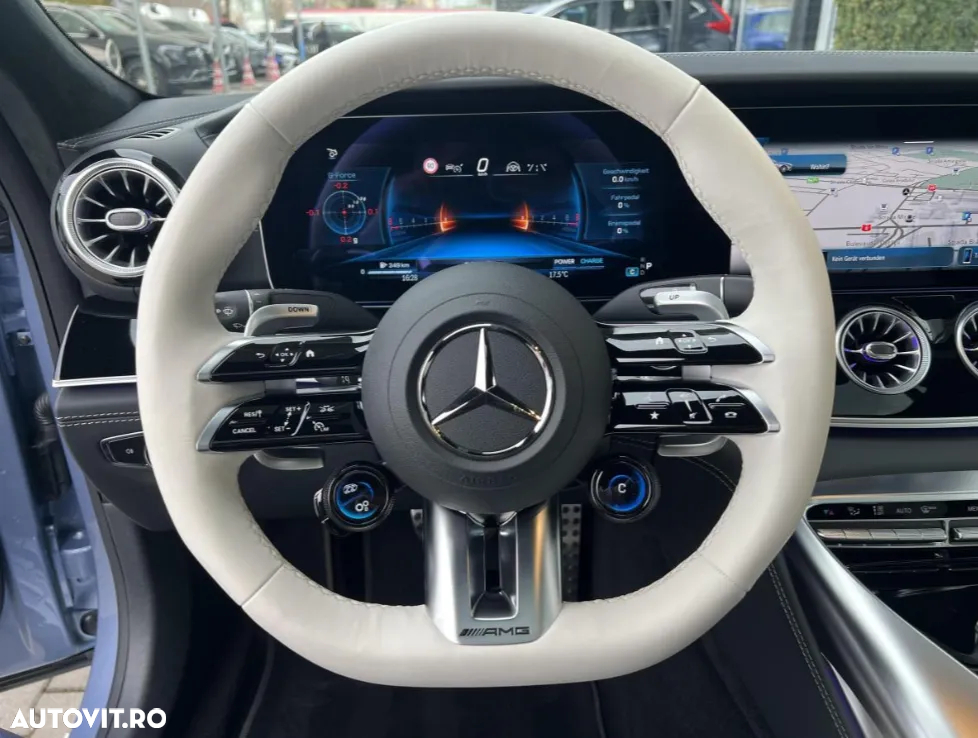 Mercedes-Benz AMG GT 53 4MATIC+ MHEV - 12