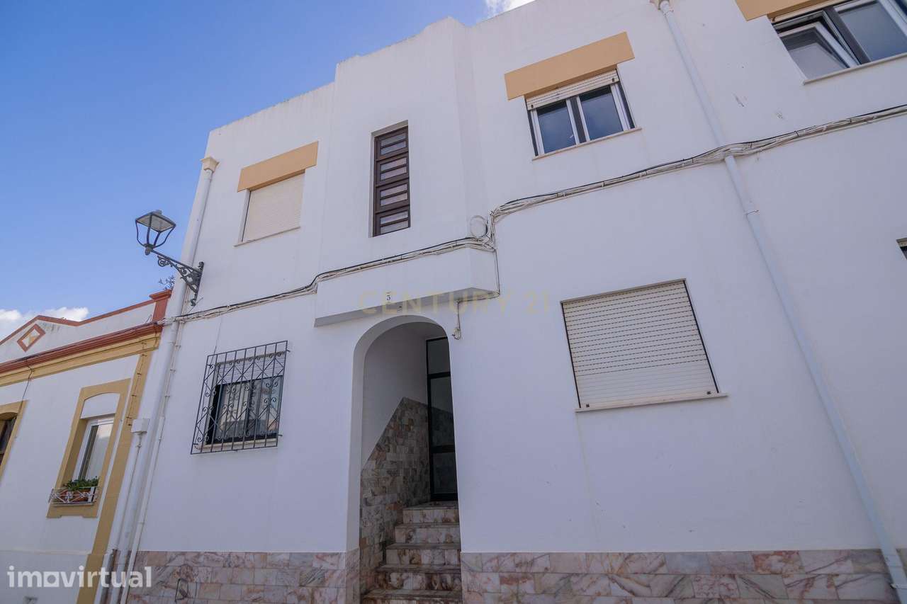 NÃO PERCA ESTA GRANDE OPORTUNIDADE!   APARTAMENTO ESPAÇOSO COM TERRAÇO - Grande imagem: 4/30