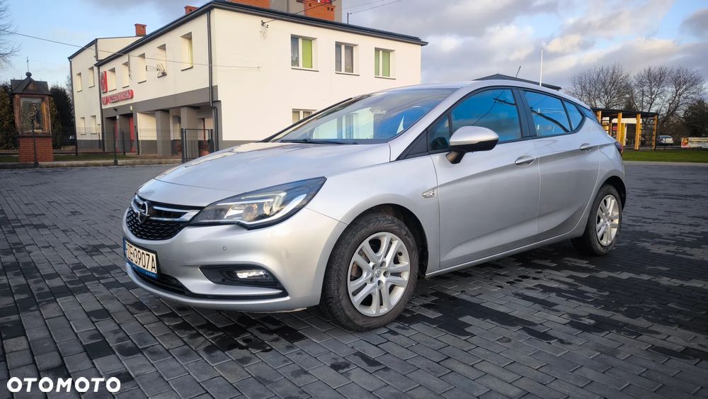 Opel Astra 1.6 CDTI Enjoy - 2
