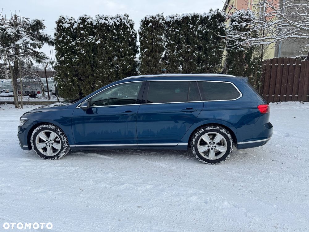 Volkswagen Passat Variant 2.0 TDI EVO Elegance DSG - 37