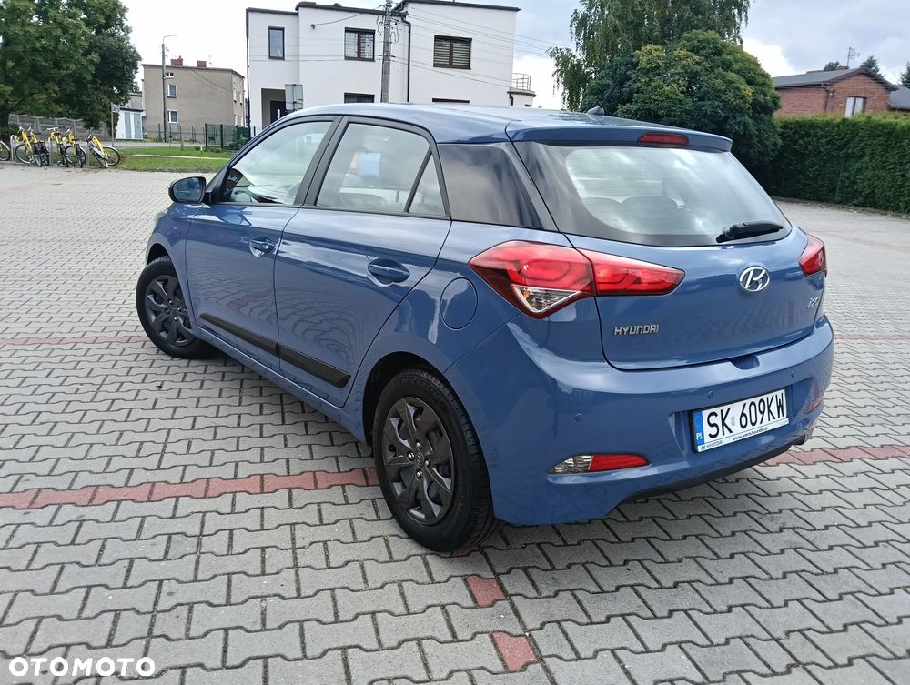 Hyundai i20 1.2 Comfort - 10