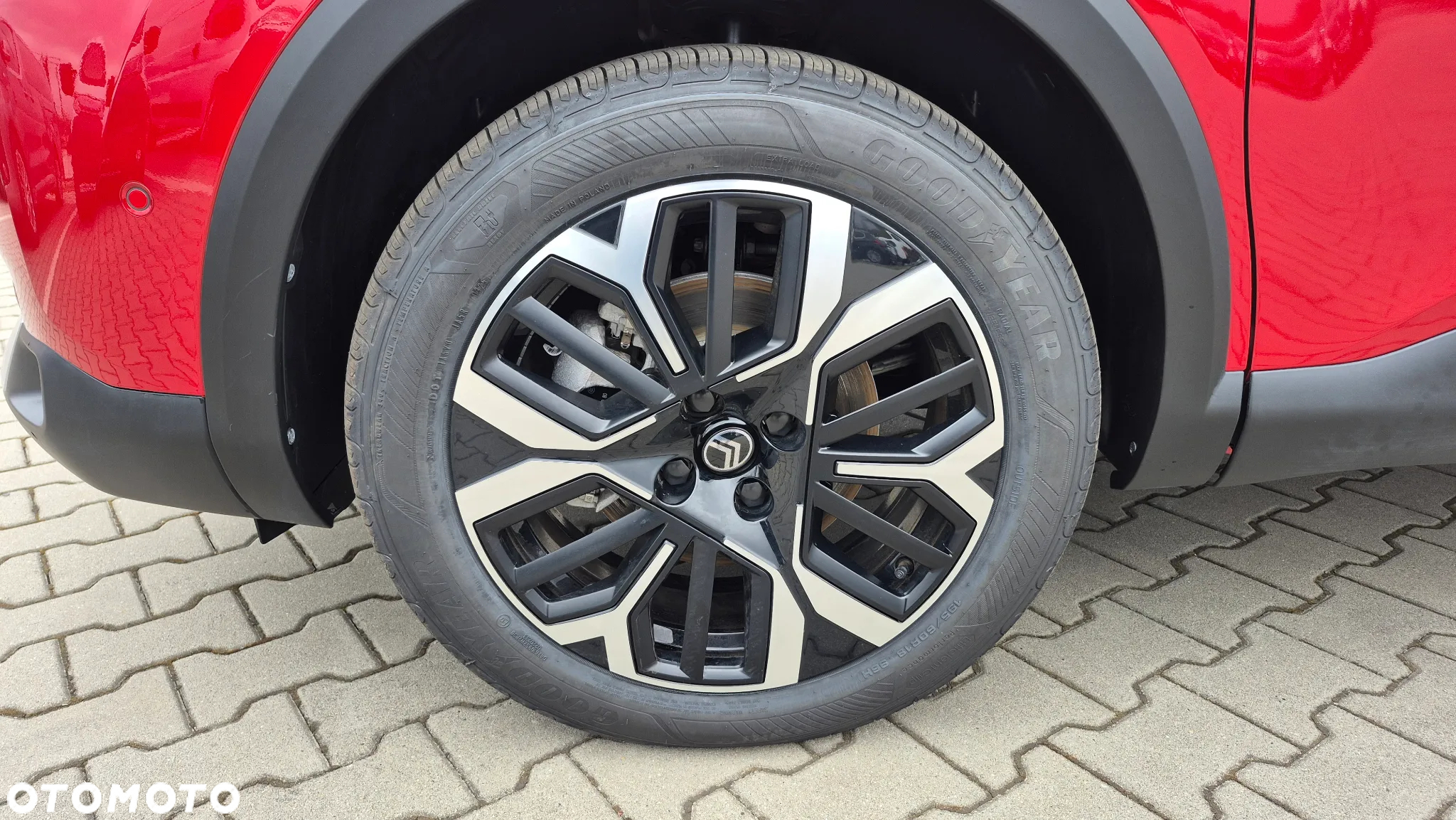 Citroën C4X 1.2 mHEV Max eDCT6 - 6