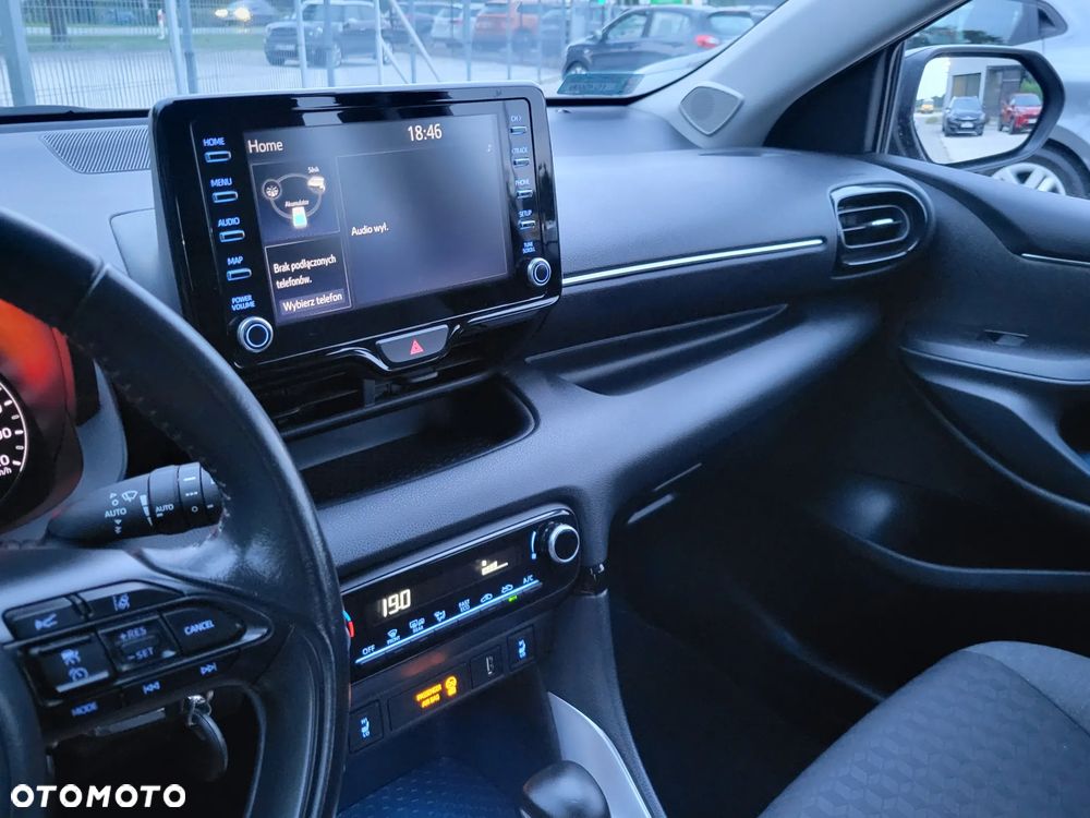 Toyota Yaris Hybrid 1.5 Comfort - 18