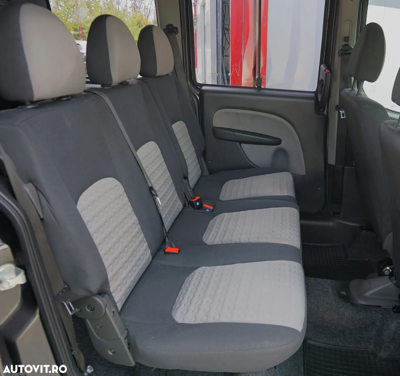 Fiat Doblo Panorama 1.9 Multijet Dynamic - 17