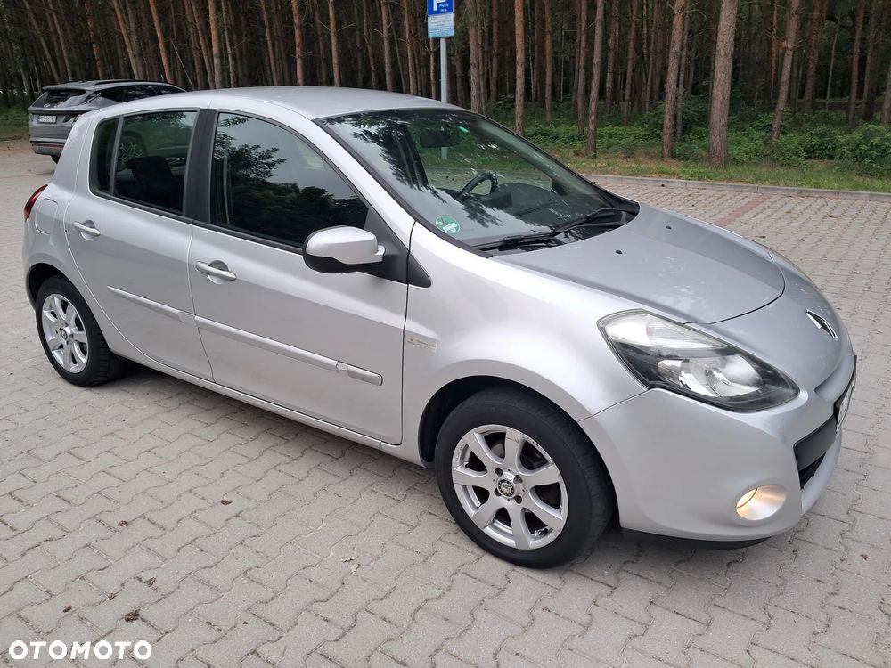 Renault Clio 1.2 TCE Authentique - 11