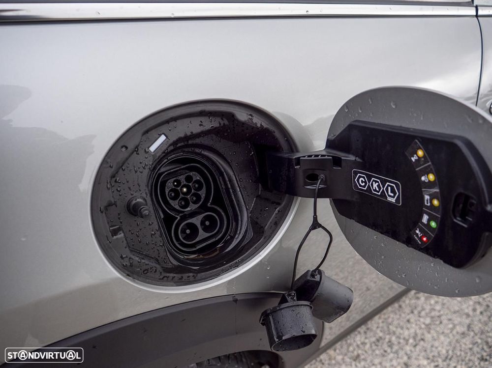 MINI 3 Portas Cooper SE - 16