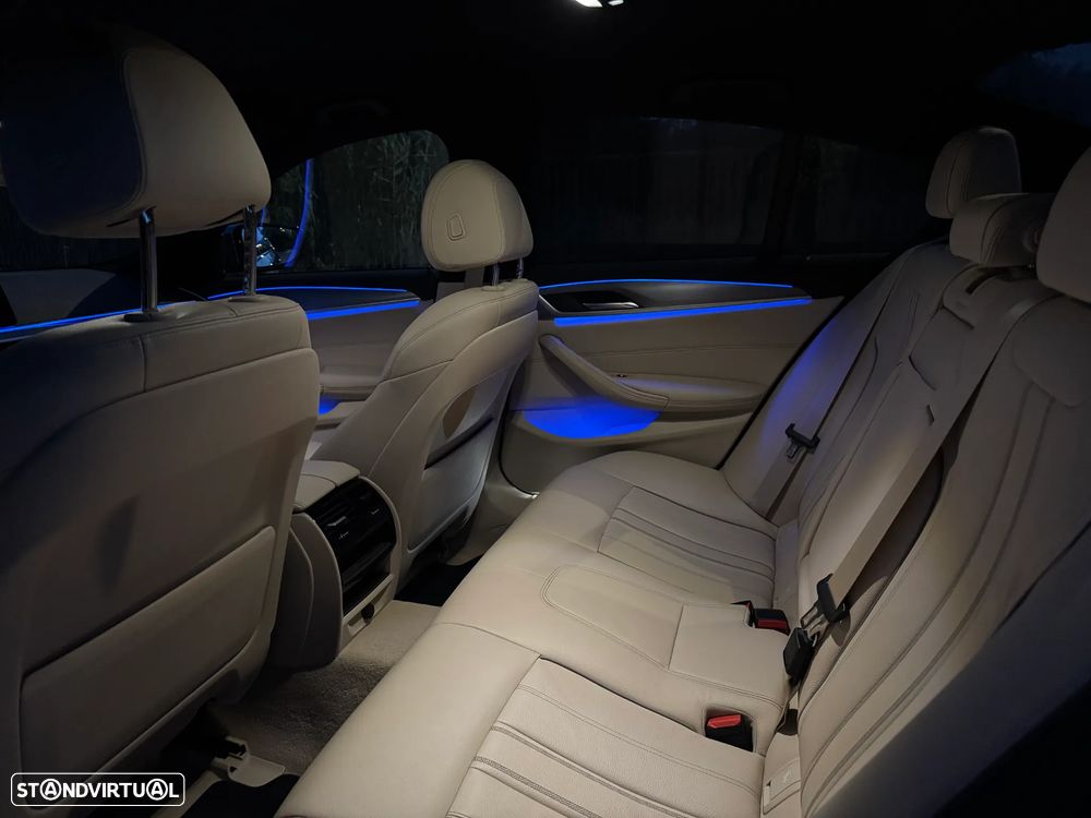 BMW 530 e iPerformance Pack M - 15