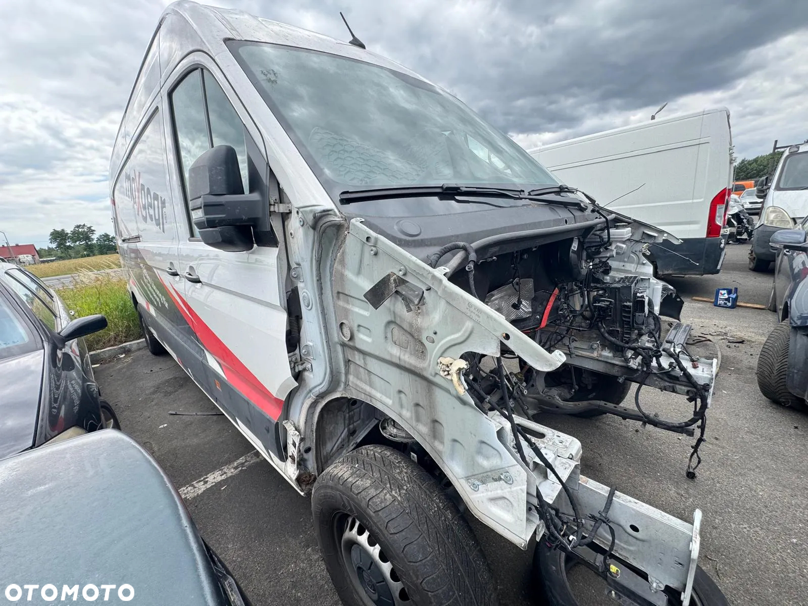 Volkswagen Crafter 2.0 D 103 KW  2023 r Cały na Części - 4