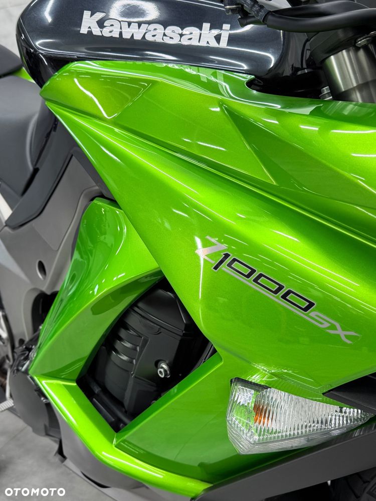 Kawasaki Ninja 1000 SX - 9