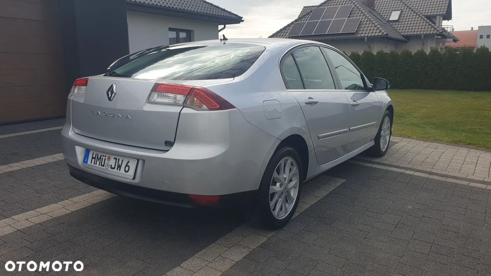 Renault Laguna - 5