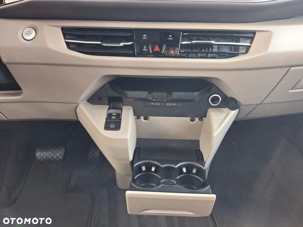 Volkswagen Multivan 2.0 TDI L2 Life DSG - 24