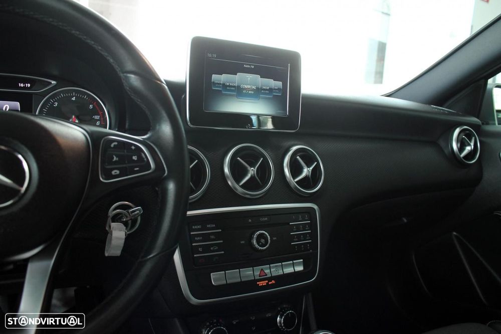 Mercedes-Benz A 180 d Style - 16