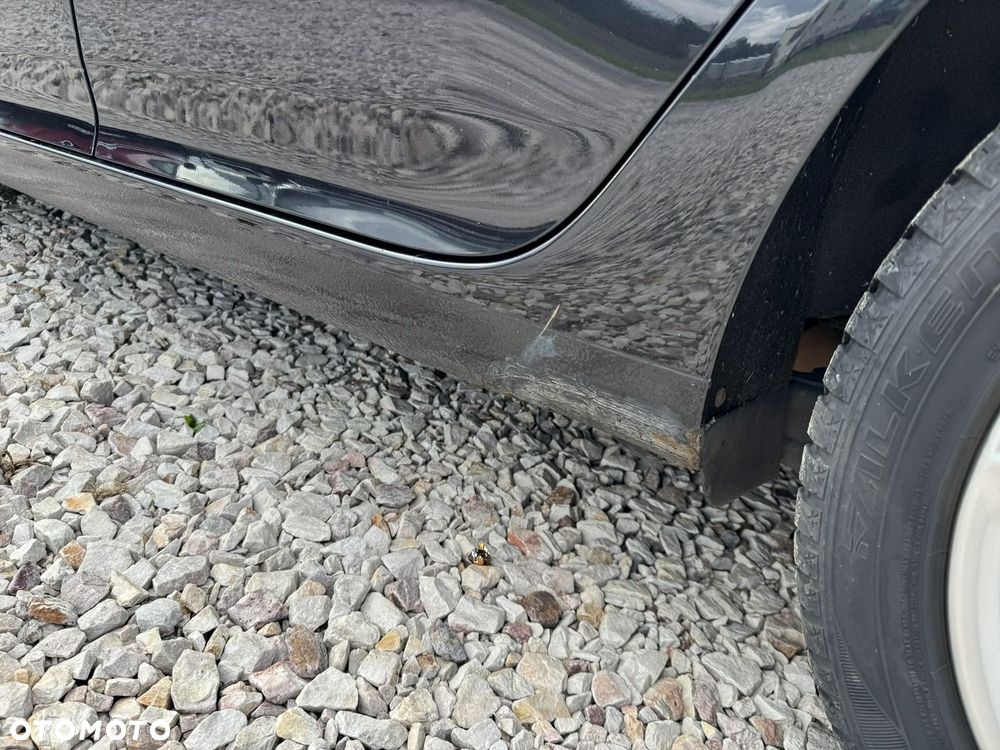 Volkswagen Golf - 6