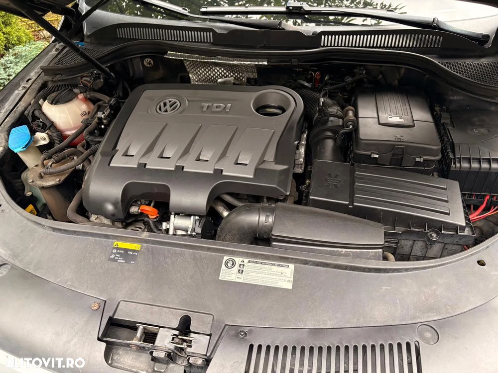 Volkswagen Passat CC 2.0 TDI DSG 4Motion BMT - 15