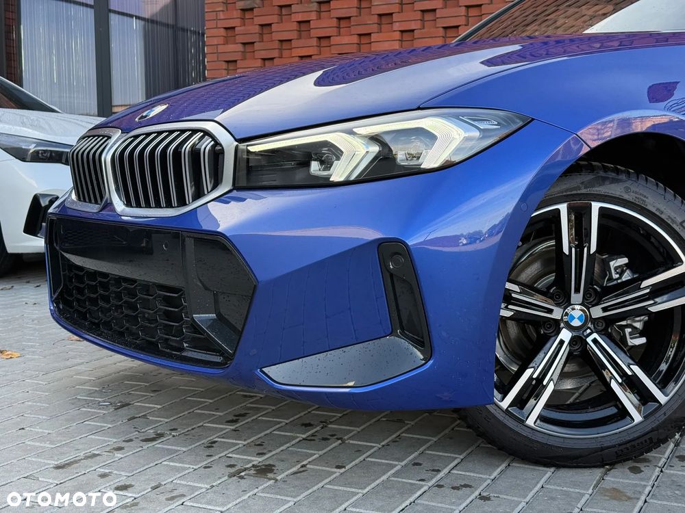 BMW Seria 3 318i M Sport - 5