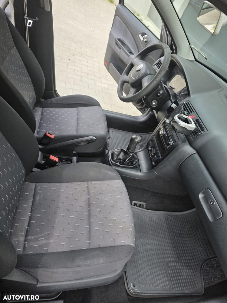 Skoda Octavia 1.6 - 5