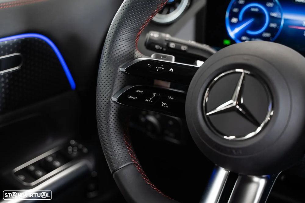 Mercedes-Benz EQA 250+ AMG Line - 17