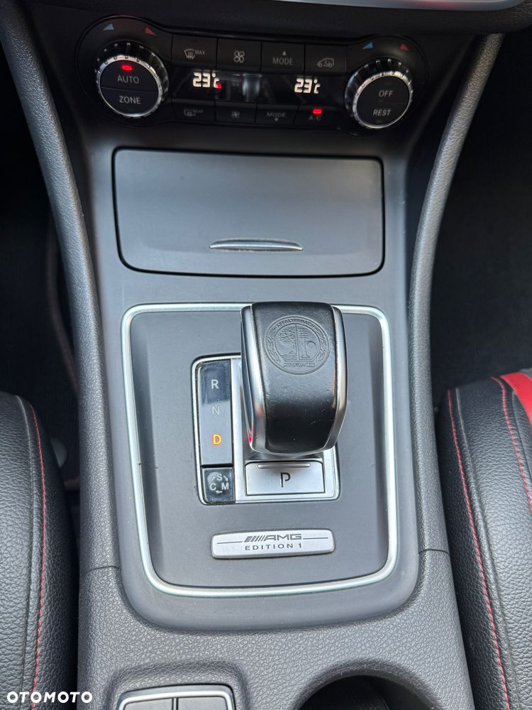 Mercedes-Benz CLA 45 AMG 4Matic 7G-DCT Edition 1 - 34