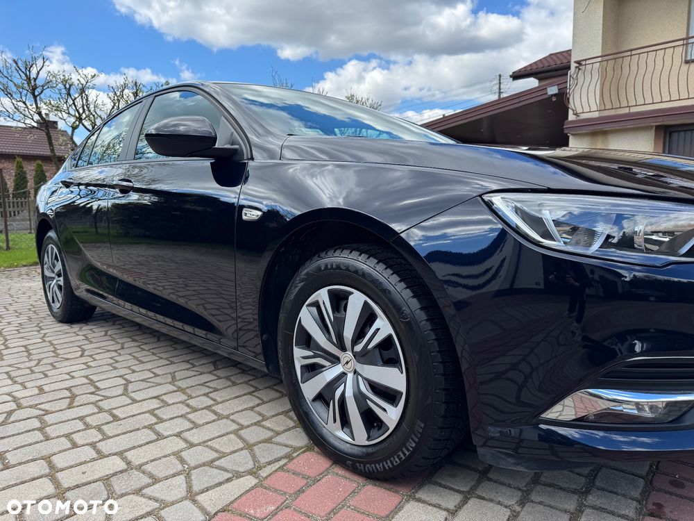 Opel Insignia 1.5 T Enjoy S&S - 17