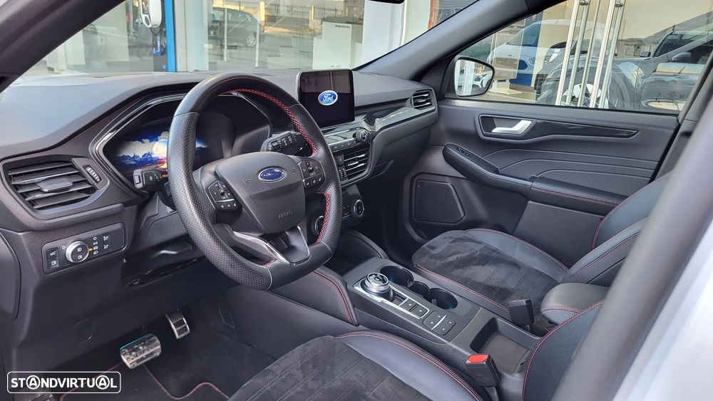 Ford Kuga 2.5 PHEV ST-Line X - 13