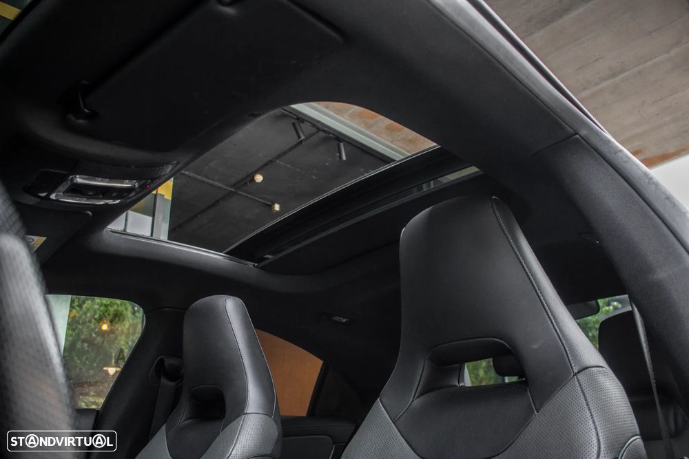 Mercedes-Benz CLA 35 AMG 4Matic - 39