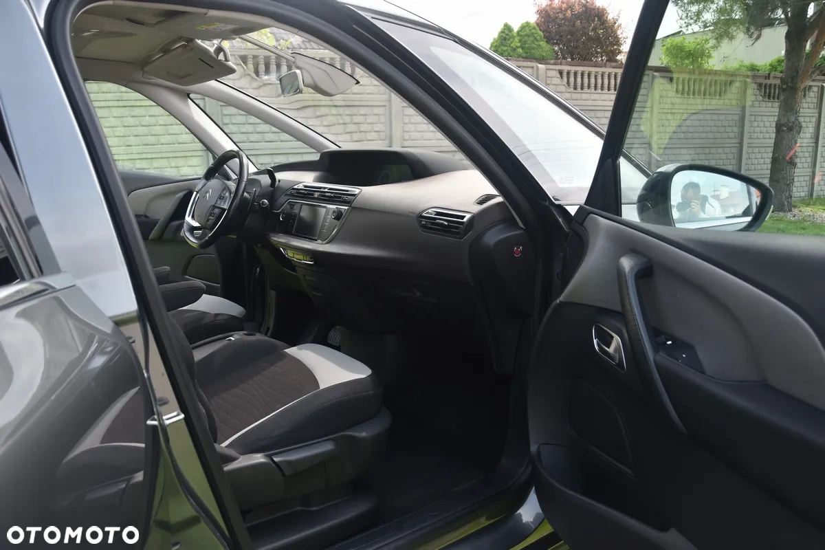Citroën C4 Picasso 1.6 e-HDi Intensive ETG6 - 19
