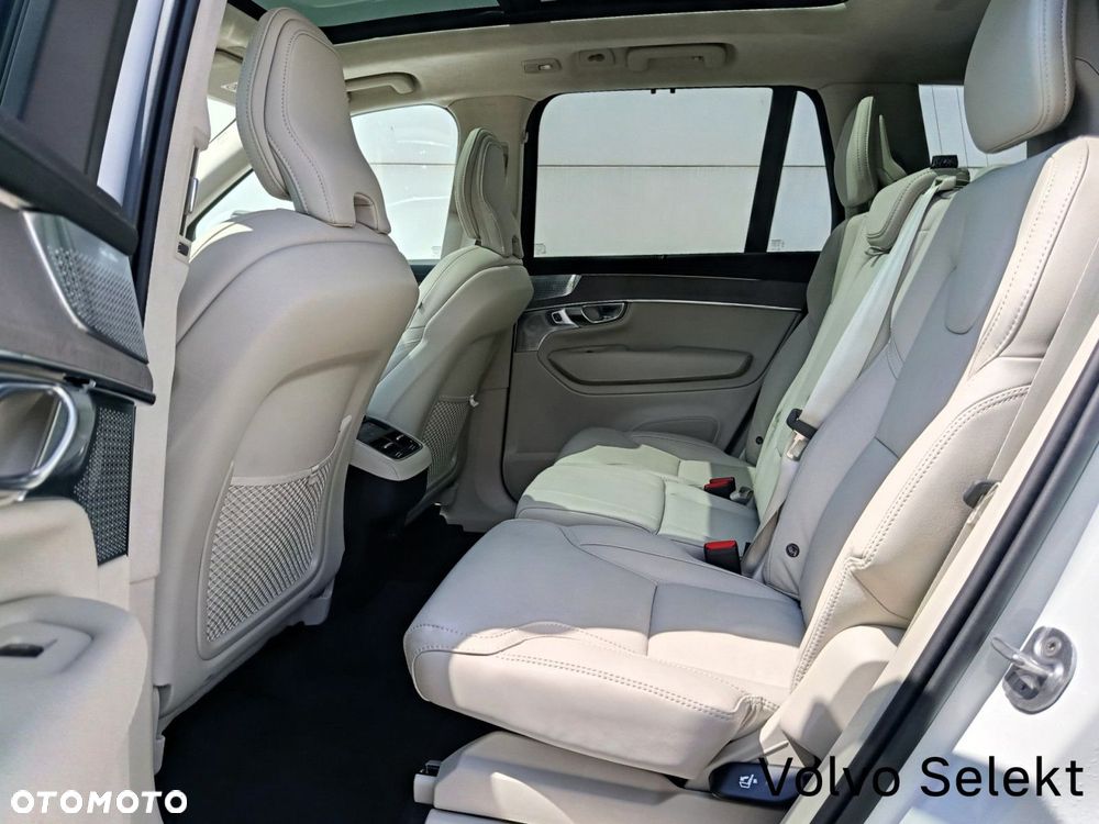 Volvo XC 90 - 13